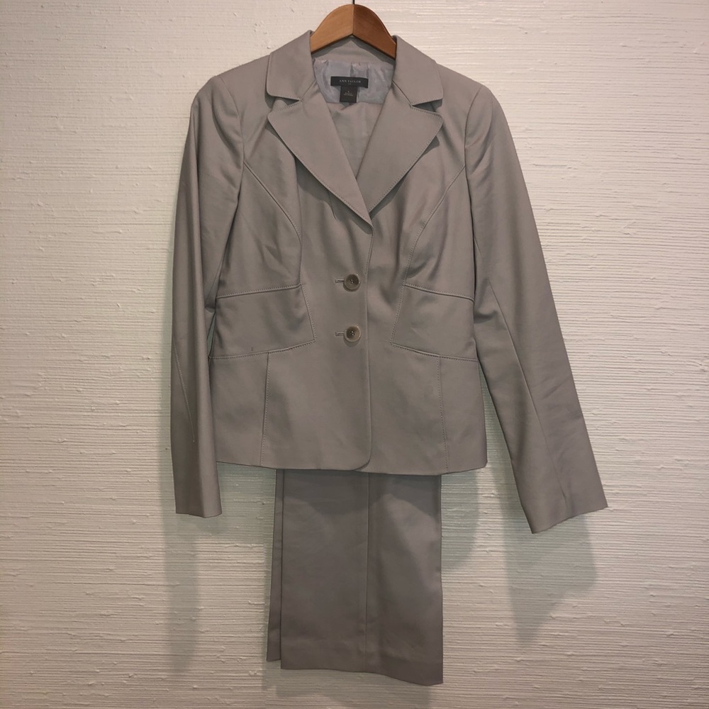 Ann Taylor creamy colored pant suit